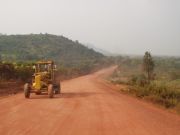 Rozestavěná silnice přes Cardamom mountains - Kambodža