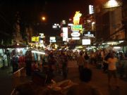 Ulice Khao San v Bangkoku - místo, které nikdy nespí